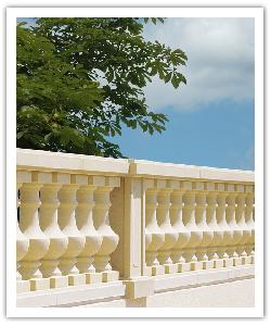 Langeais Classic balustrading - bathstone - in reconstructed stone