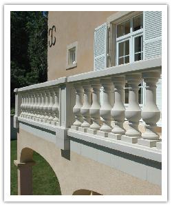 Royan Atlantic balustrades whith classic pillar - off-white - in reconstructed stone