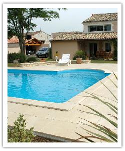 Bergerac paving and pool copings - champagne - in reconstructed stone